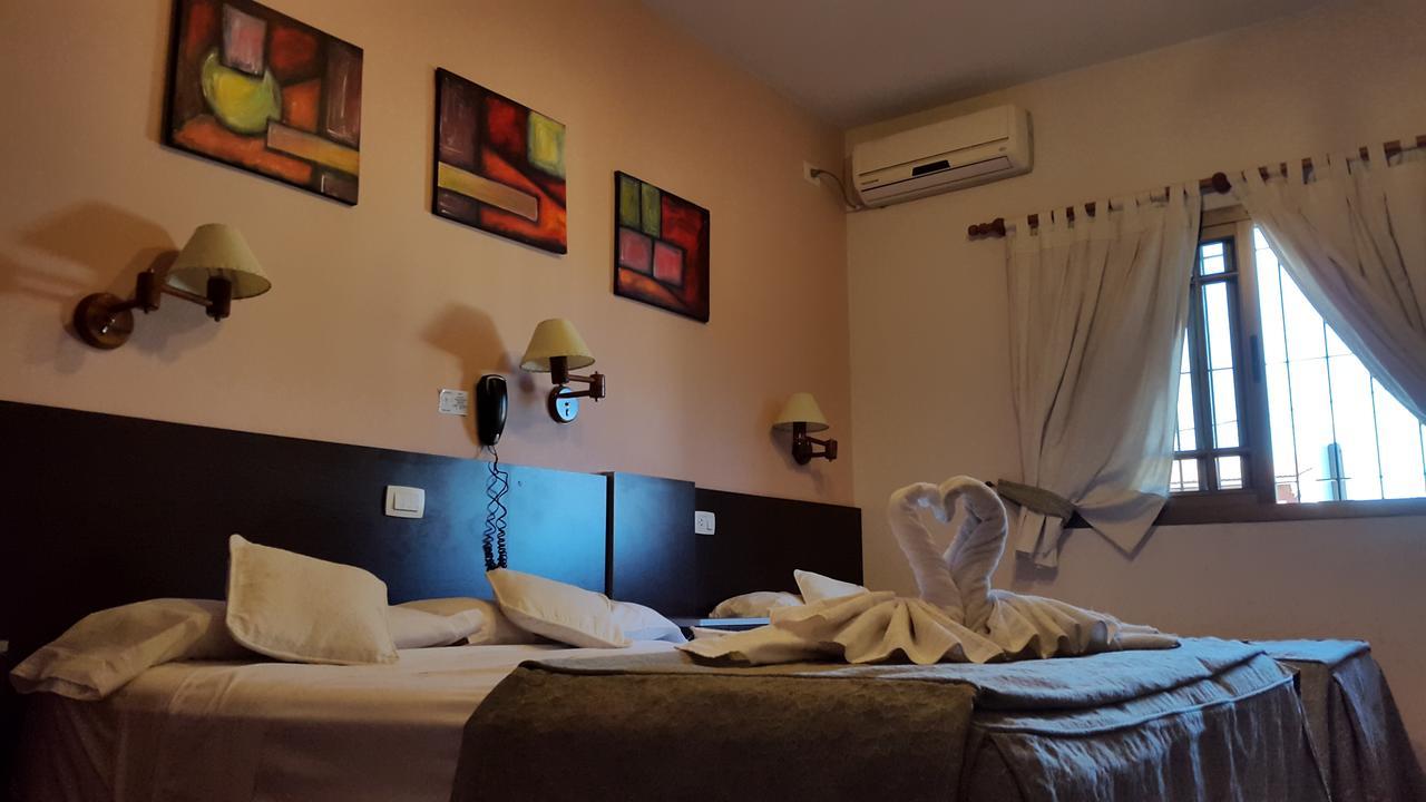 Apart Hotel Piscu Yaco Merlo Extérieur photo